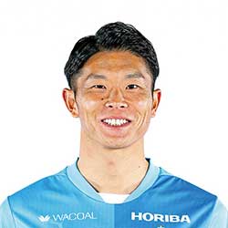 圍　謙太朗