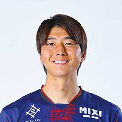 塚川　孝輝