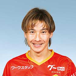 山岸　祐也