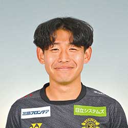 山田　雄士