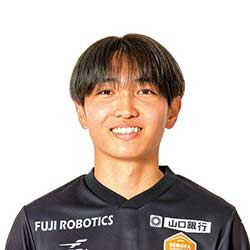 成岡　輝瑠