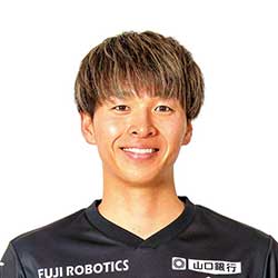 河野　孝汰