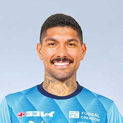 ユーリ　ララ