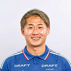 井上　健太