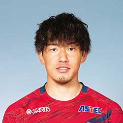 山下　優人