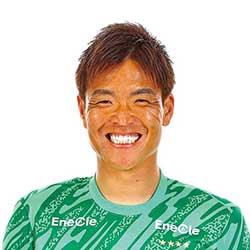 西川　周作
